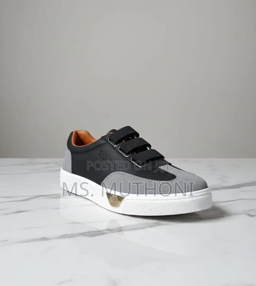 Laceless Timberland Casuals for Men Size 40-45