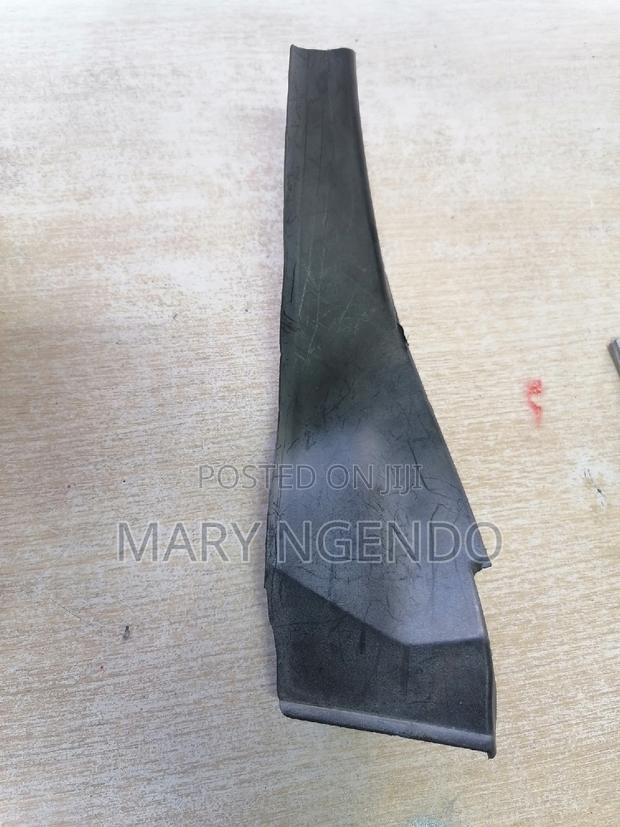 Windscreen Finisher for Nissan Teana