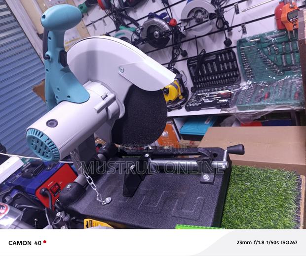 Power Action Cut - Off Machine - main view