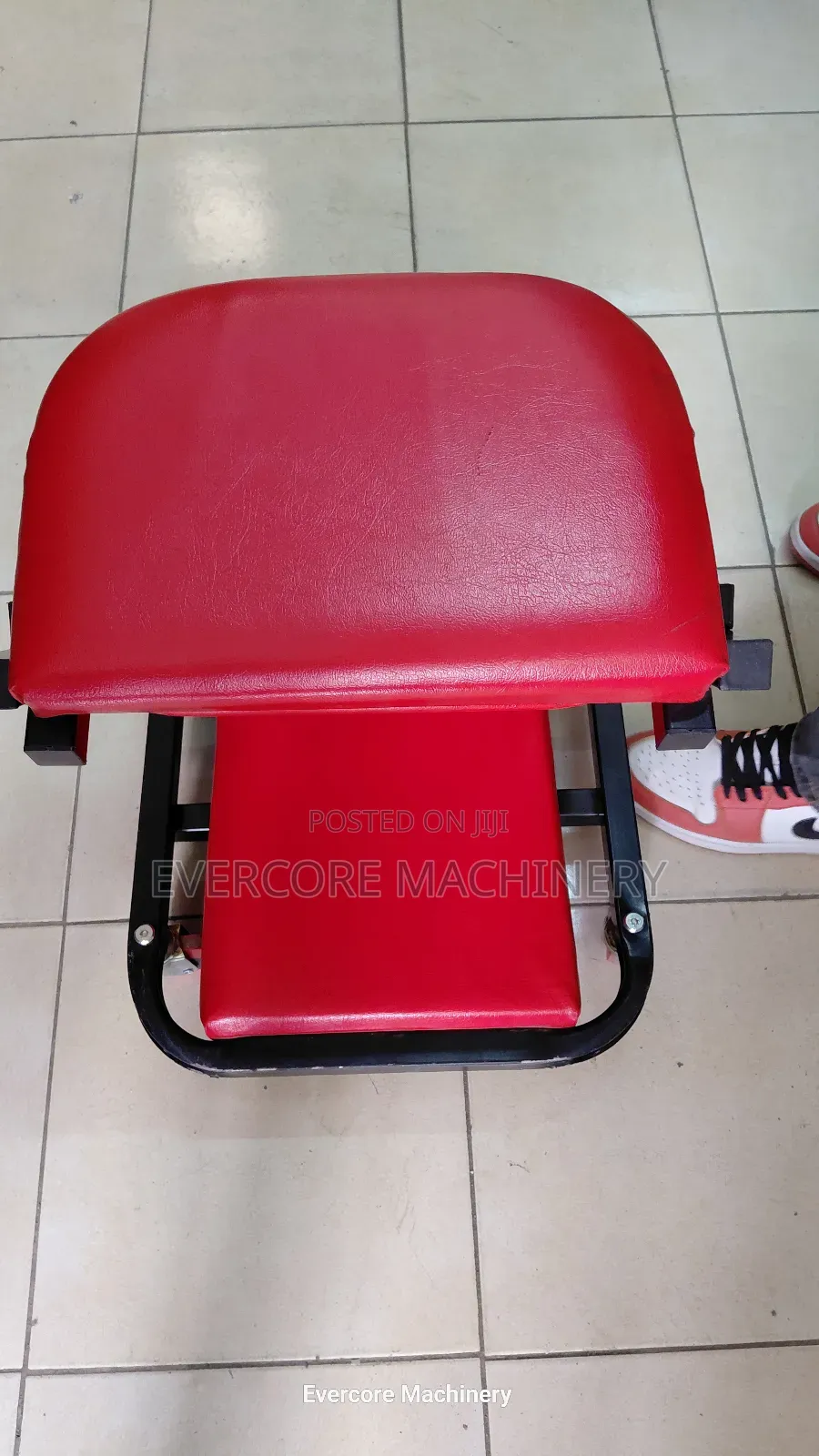 Mechanics Lying Board/ Garage Stool for Proffesionals.