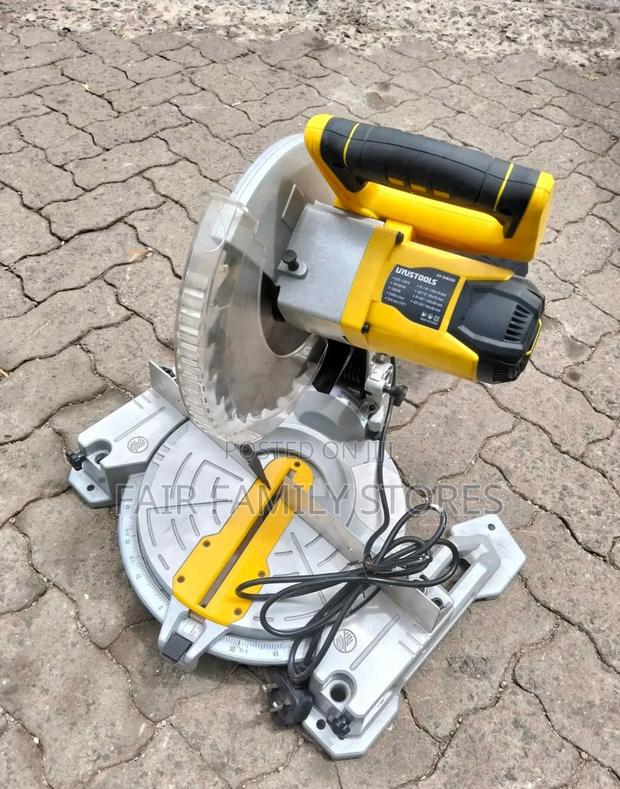Uyustool Mitre Saw