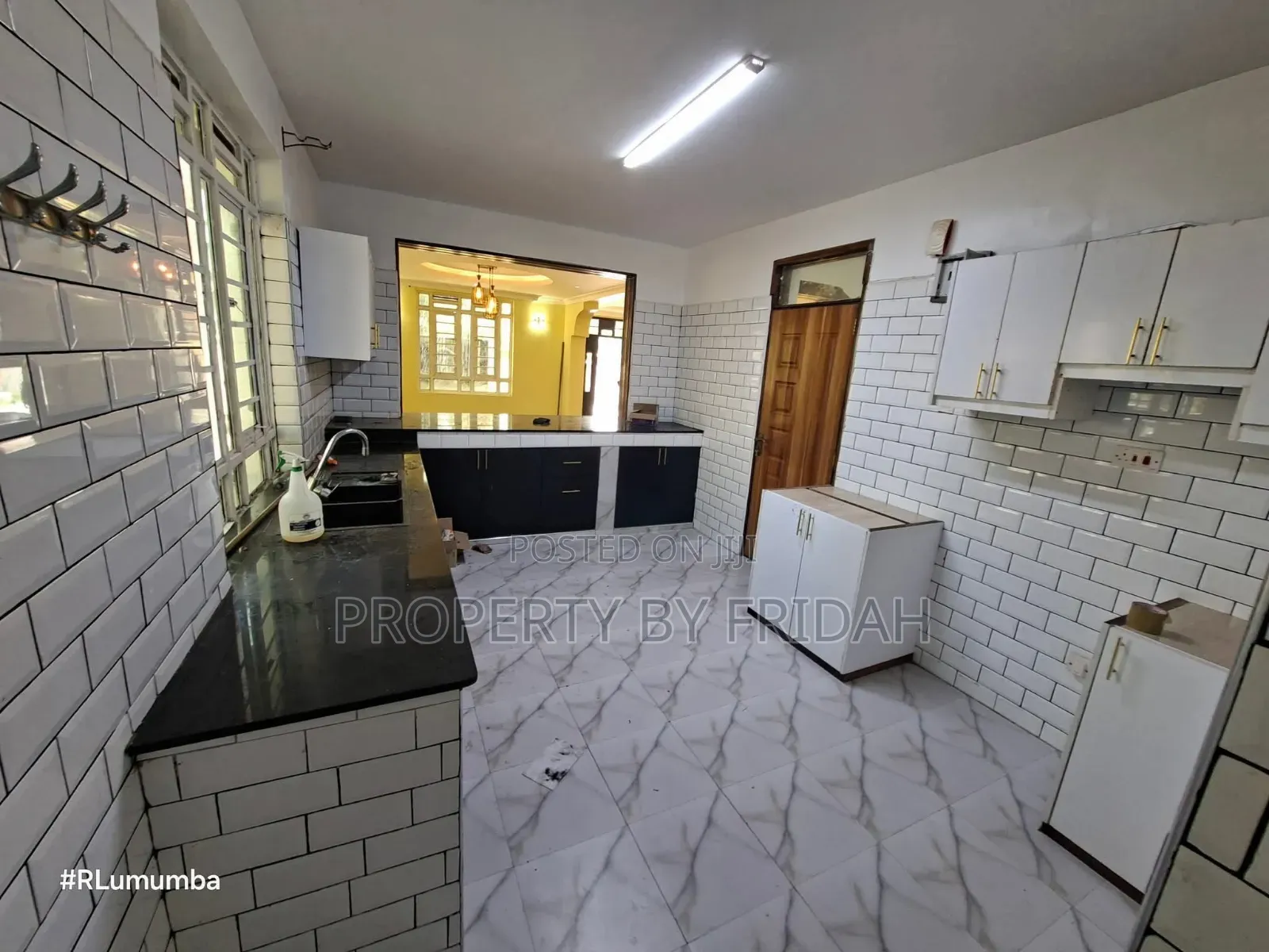 4bdrm Mansion in Kitengela for rent