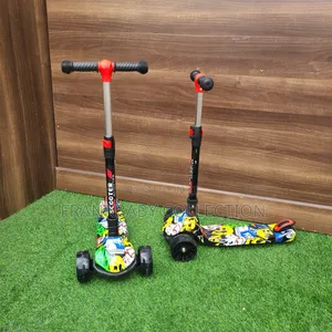 Best Quality 3-Wheel Lighting Up Kids Scooter