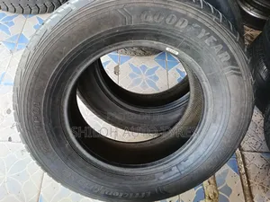 Goodyear 265/65r17 Used