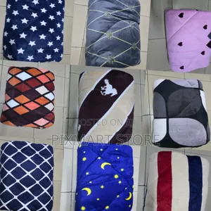 Duvet- Woolen Duvet 6 by 6, Breathable Fabric