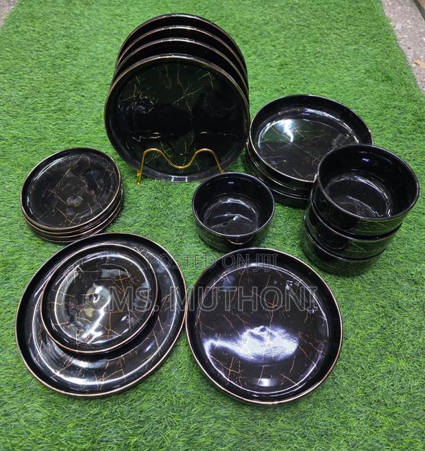24pcs Black Marble-Patterned European Porcelain Dinner Set (Cupless) - thumbnail 2