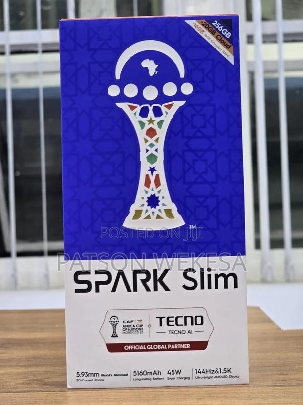 New Tecno Spark Slim 256 GB White - thumbnail 2