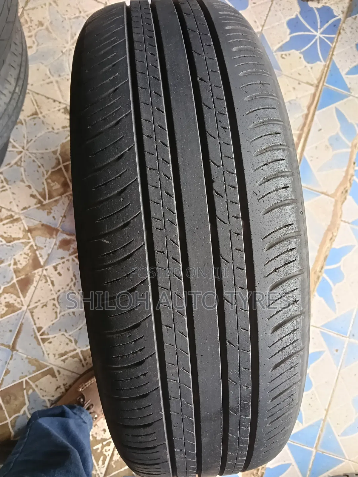 Dunlop 215/60r17 Used