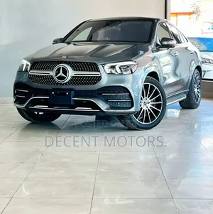 Mercedes-Benz GLE-Class GLE 400d 4MATIC 2021 Gray