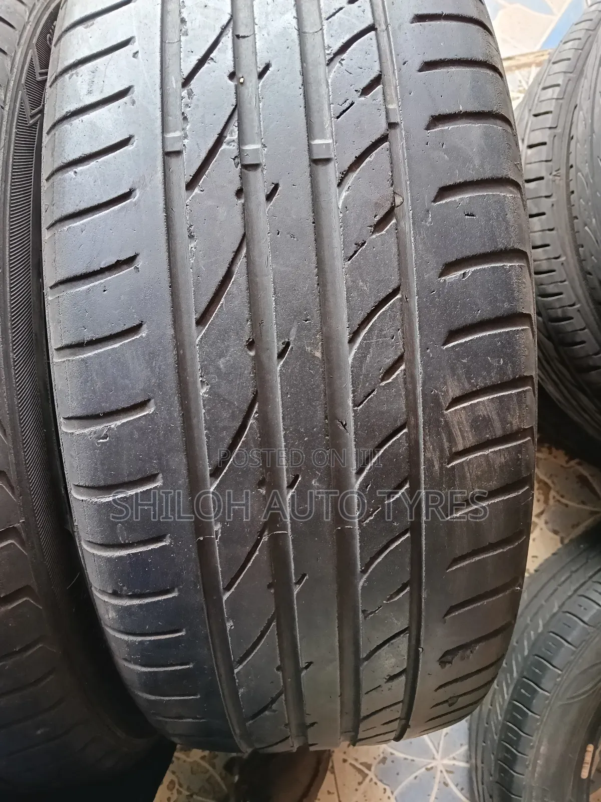 225/50r18 Used