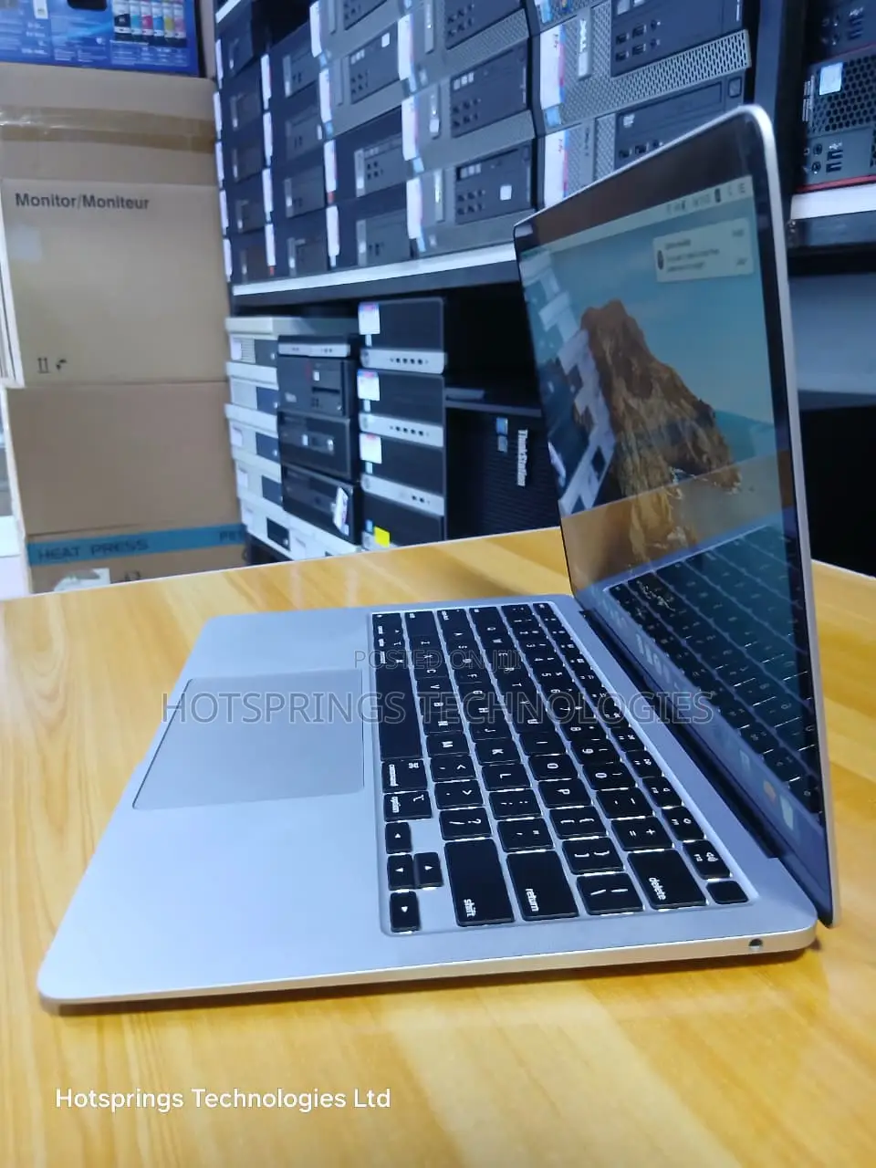 Laptop Apple MacBook Air 2020 8GB Intel Core I5 SSD 512GB