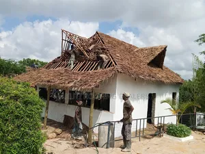 Makuti Roof, Expert in Roofing