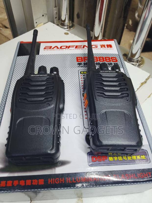 Baofeng Bf-888s Uhf Two-Way Radio Set for Security Outdoor Use - thumbnail 3