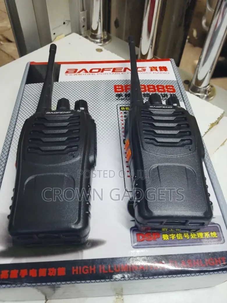 Baofeng Bf-888s Uhf Two-Way Radio Set for Security Outdoor Use