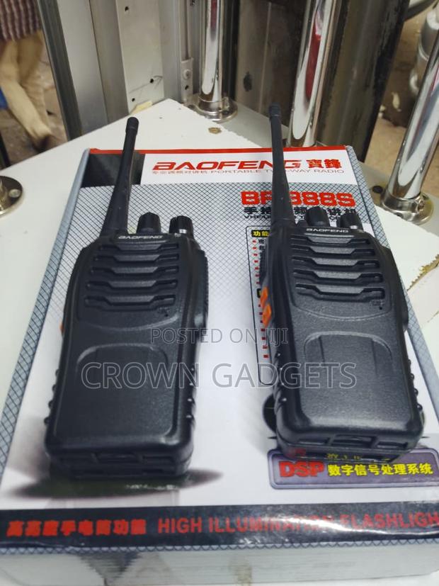 Baofeng Bf-888s Professional Two-Way Radio With Earpieces - thumbnail 2