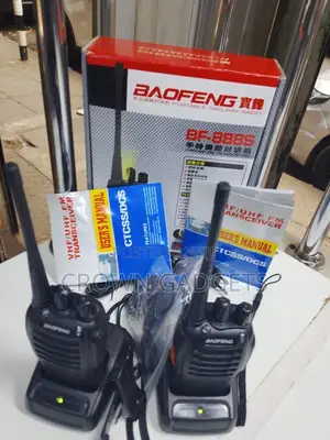 Baofeng Bf-888s Professional Two-Way Radio With Earpieces