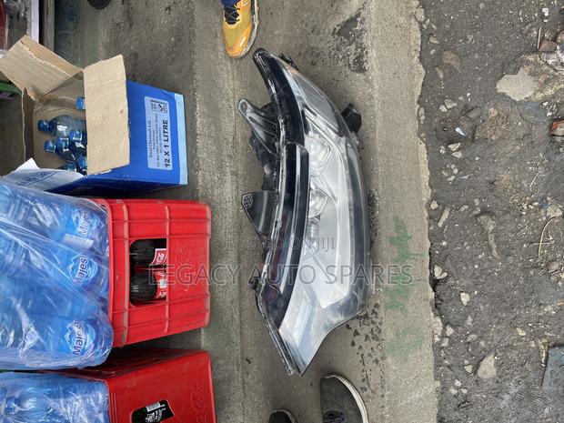 Mitsubishi Outlander Headlight - thumbnail 5