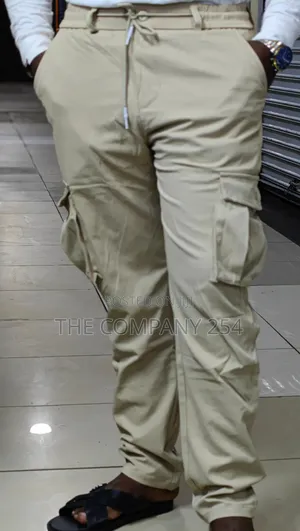 Quality Casual Design Double Pocket Plain Cargo Pants Available