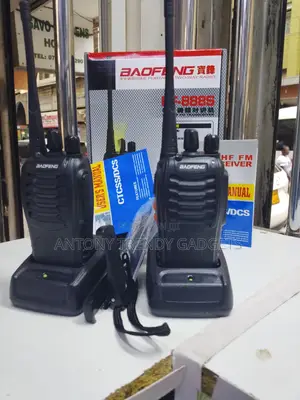 Baofeng Bf-888s Rechargeable Walkie Talkie With Earpiece