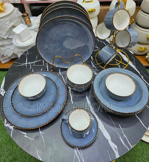 Premium 36pcs Blue Speckle Glaze and Gold-Toned Rims Dinner Set. - main view