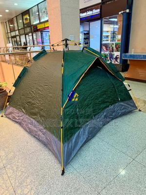 Quality Green 3-4 Persons Camping Dome Tent Yf4q - main view