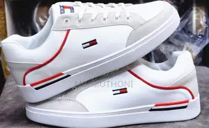 Tommy Hilfiger With Low-Top Casual Sneakers With Signature Flag Logo