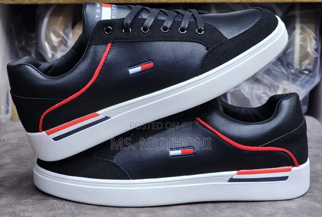 Tommy Hilfiger With Low-Top Casual Sneakers With Signature Flag Logo