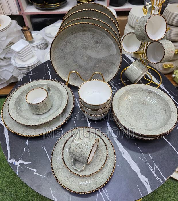 36pcs Ceramic Dinnerware Set With a Speckled, Rustic Glaze - thumbnail 4