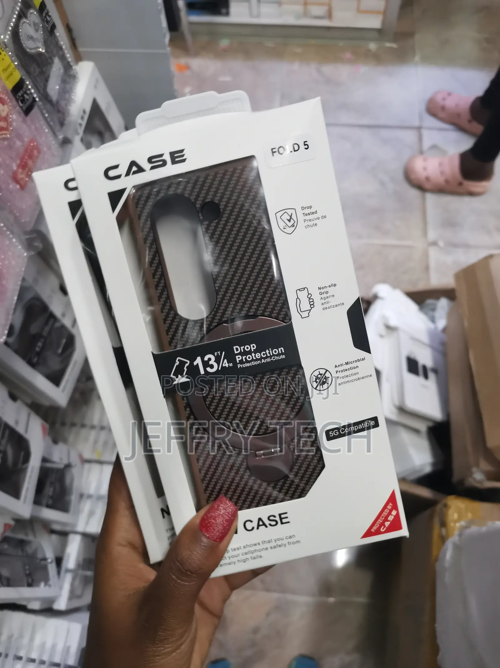 Nikago Magnetic Samsung Galaxy Z Fold 5 Carbon Fiber Case With Stand
