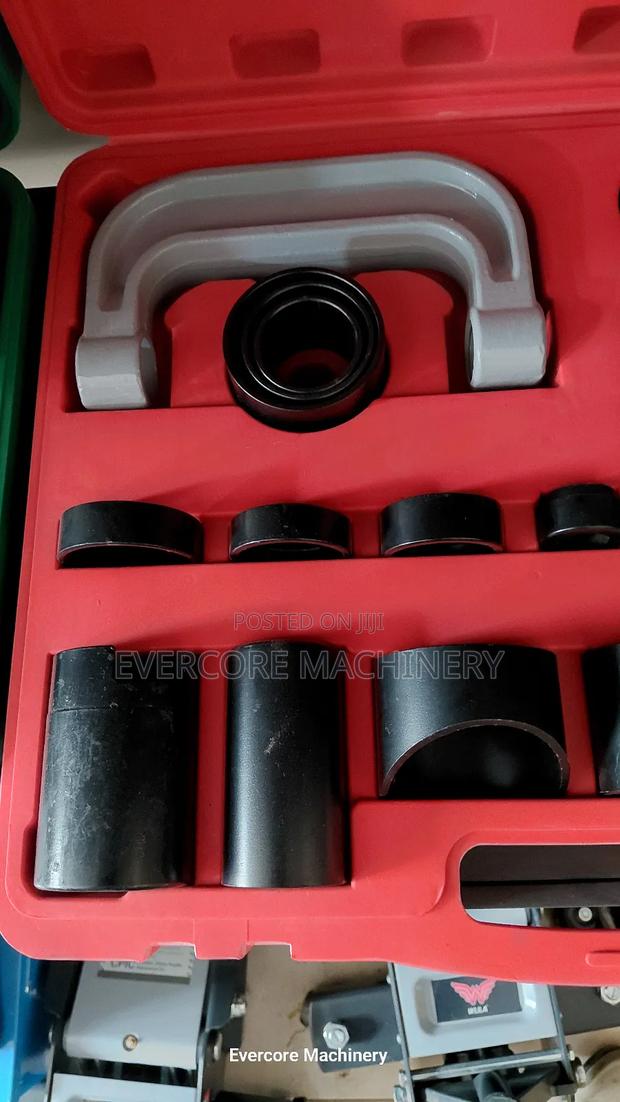 Heavy-Duty Ball Joint Bearing Press Tool Kit. - thumbnail 4