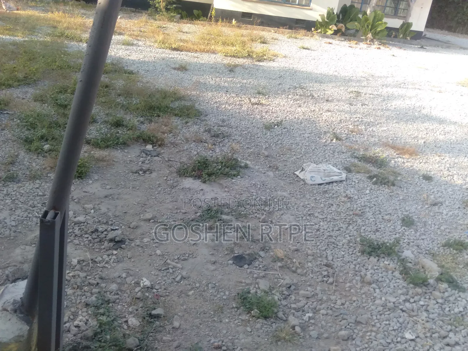 Prime 60+ Cars Showroom at to Let at Mombasa City