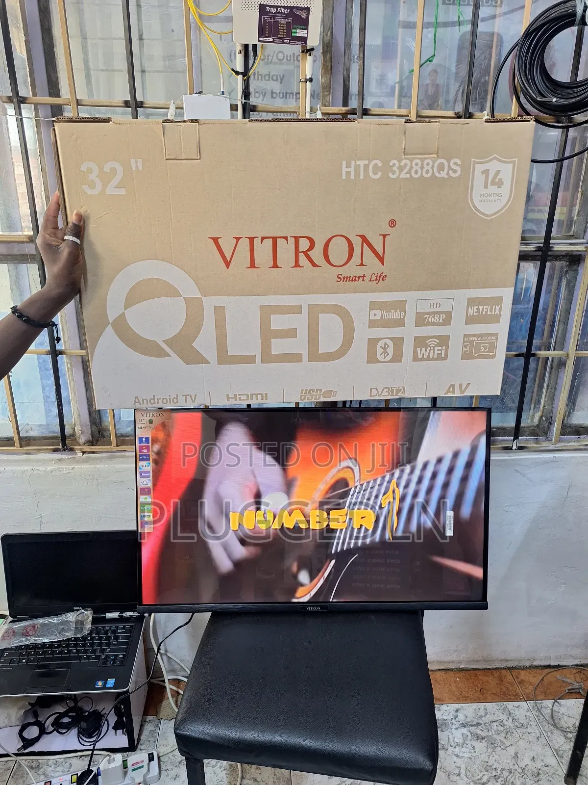 Vitron HTC 3288qs, a 32-Inch Qled Smart Android Tv