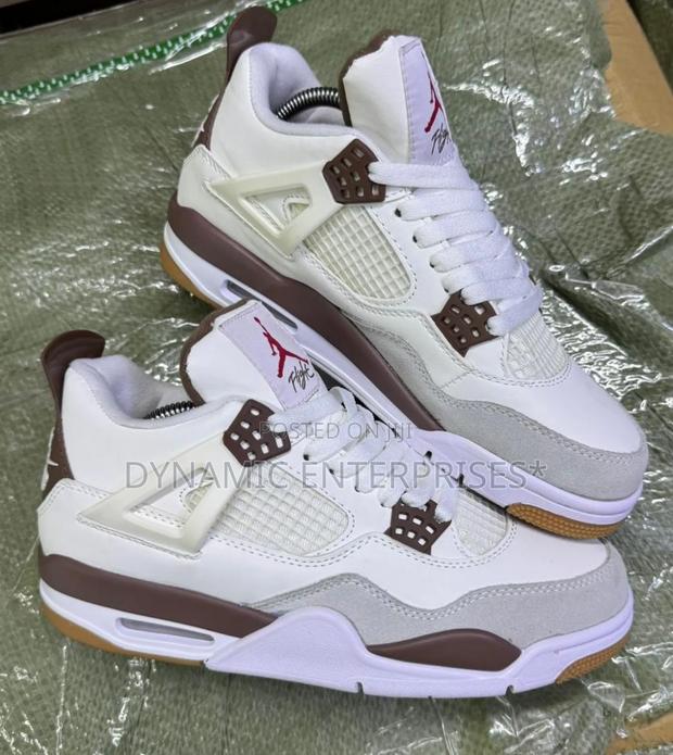 Nike Air Jordan 4 - thumbnail 3