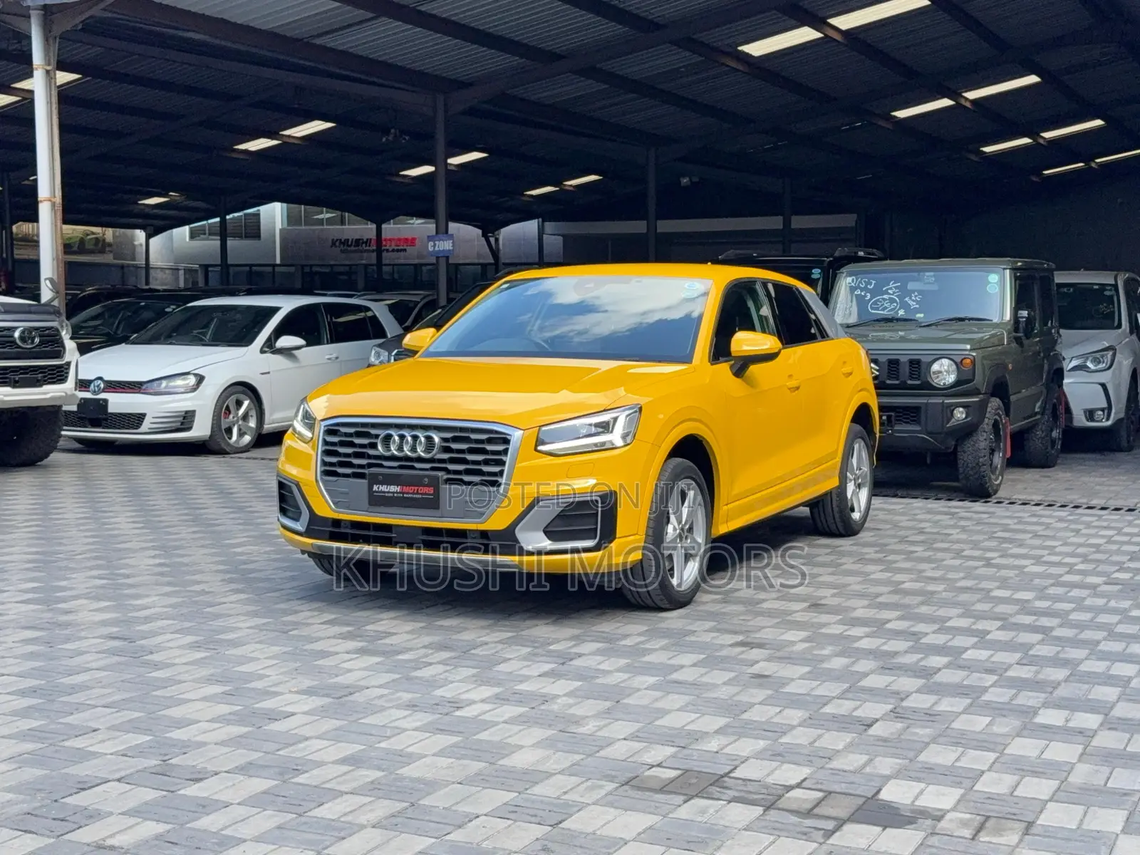 Audi Q2 2018 Yellow