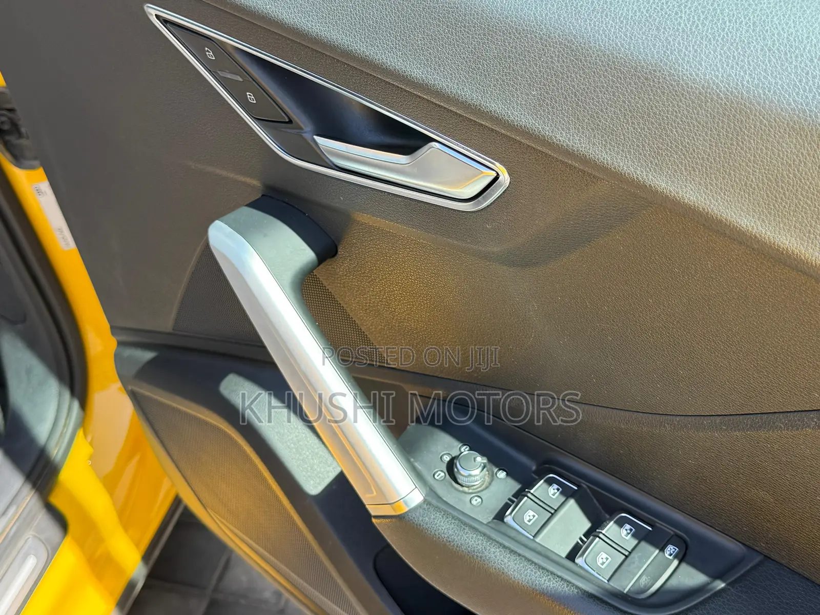 Audi Q2 2018 Yellow