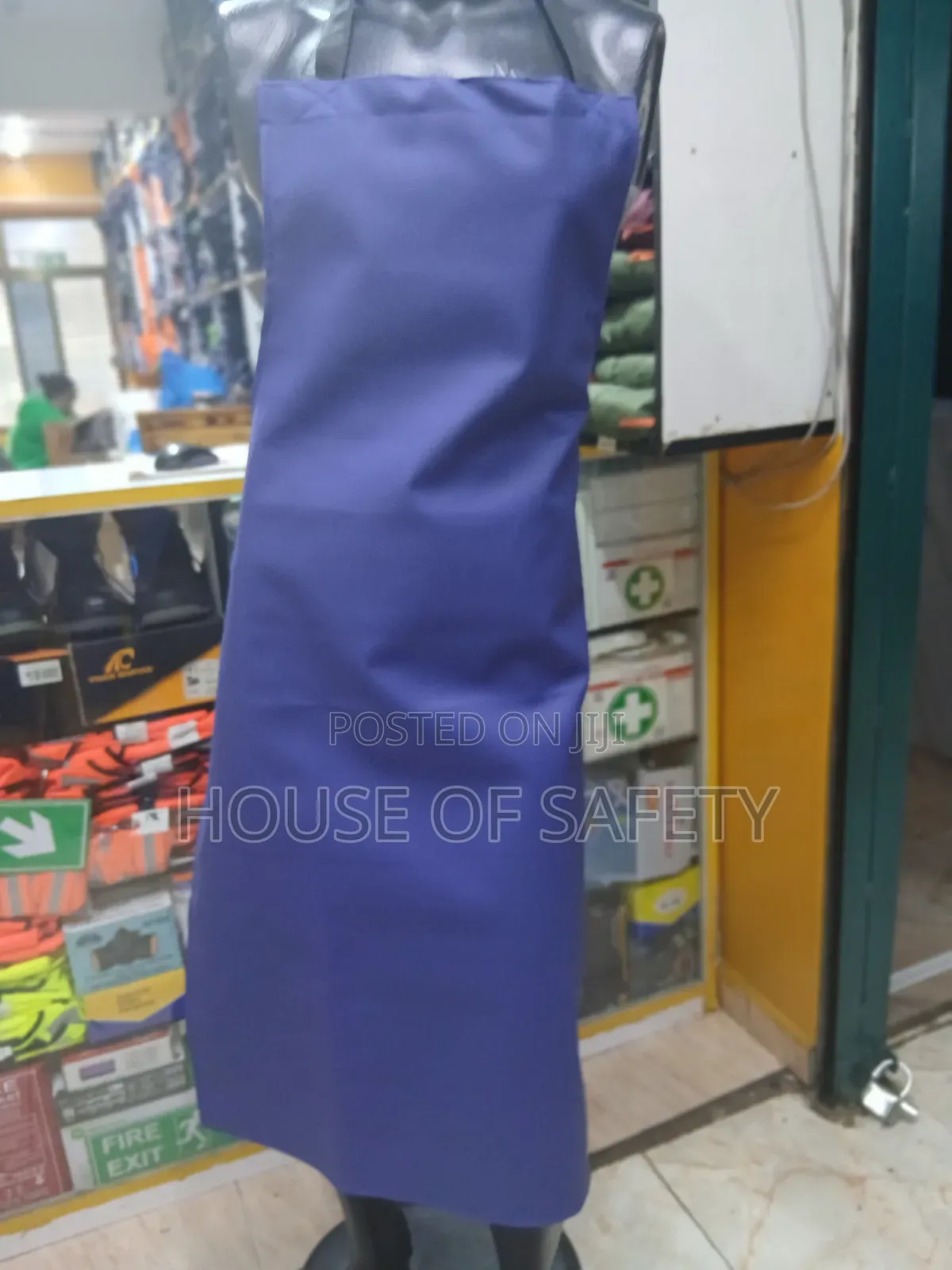 Designed to Shield Waterproof Aprons
