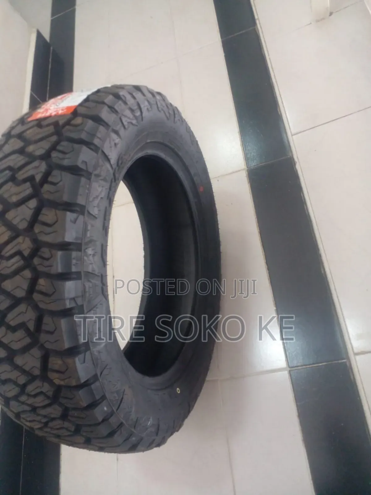 225/60r17 Maxxis R.A.Z.R A.T811