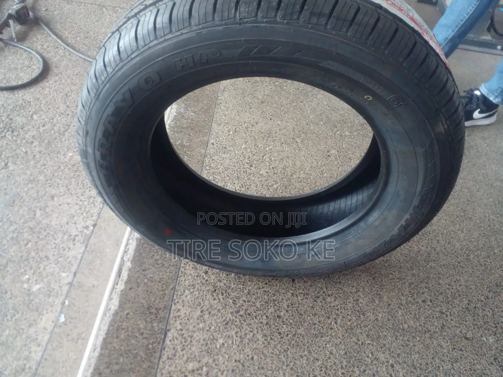 225/60r17 Maxxis Bravo H.P.M.3