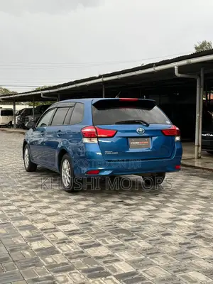 Toyota Corolla Fielder 2019 Blue
