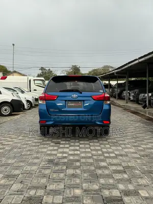 Toyota Corolla Fielder 2019 Blue
