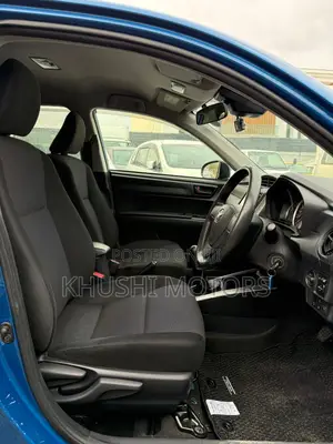 Toyota Corolla Fielder 2019 Blue