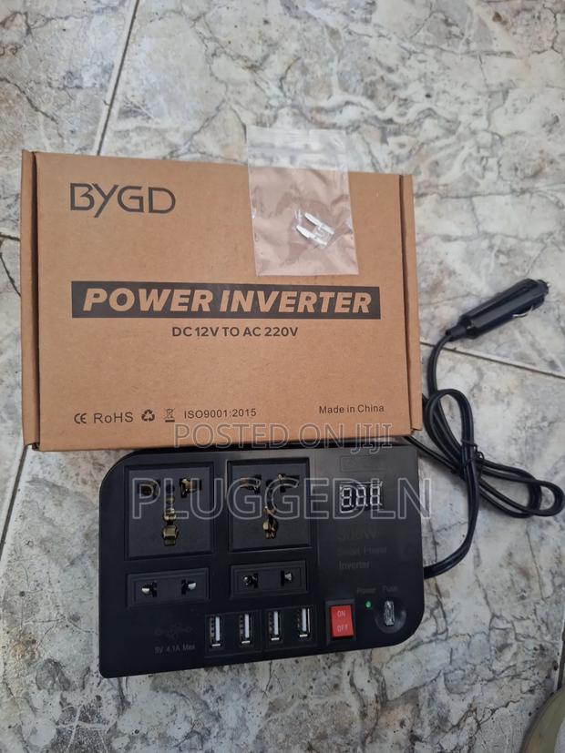 300w Car Power Inverter That Converts Dc 12v to Ac 220v Power.