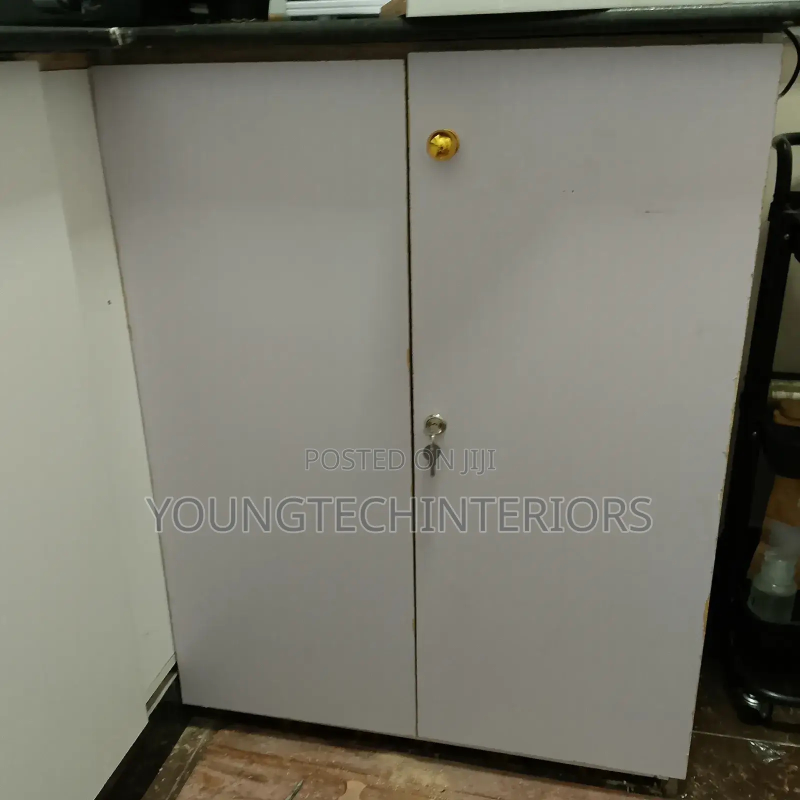 Glass Display and Kitchen Cabinets
