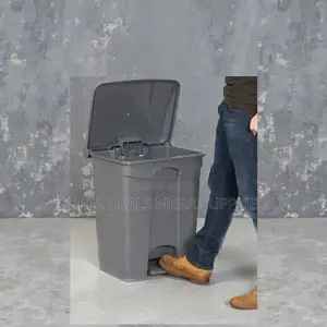 Restaurants and Clinics 30l Hard Plastic Step Pedal Waste Dust Bin