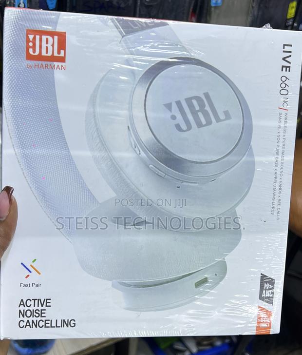 White JBL Live 660 Wireless Headphones - main view