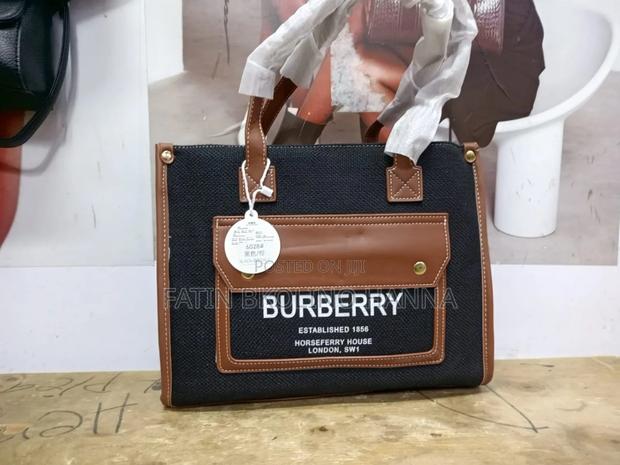 Burberry Handbag - thumbnail 3