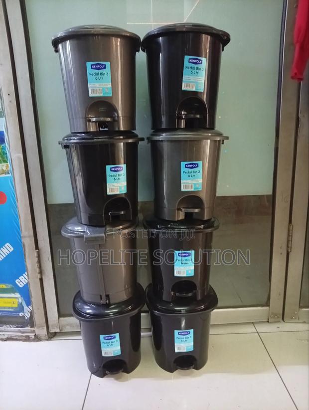 Quality 6 Litres Pedal Dustbin Available - thumbnail 5