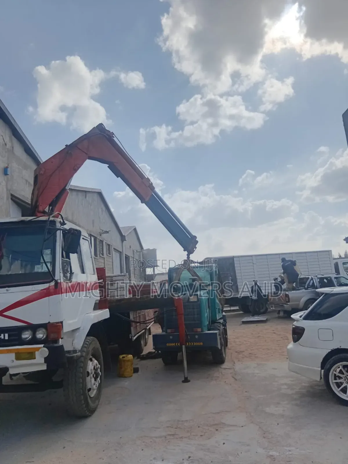 Transit Trucks/Lorries With Lifting Cranes Are Readily Available