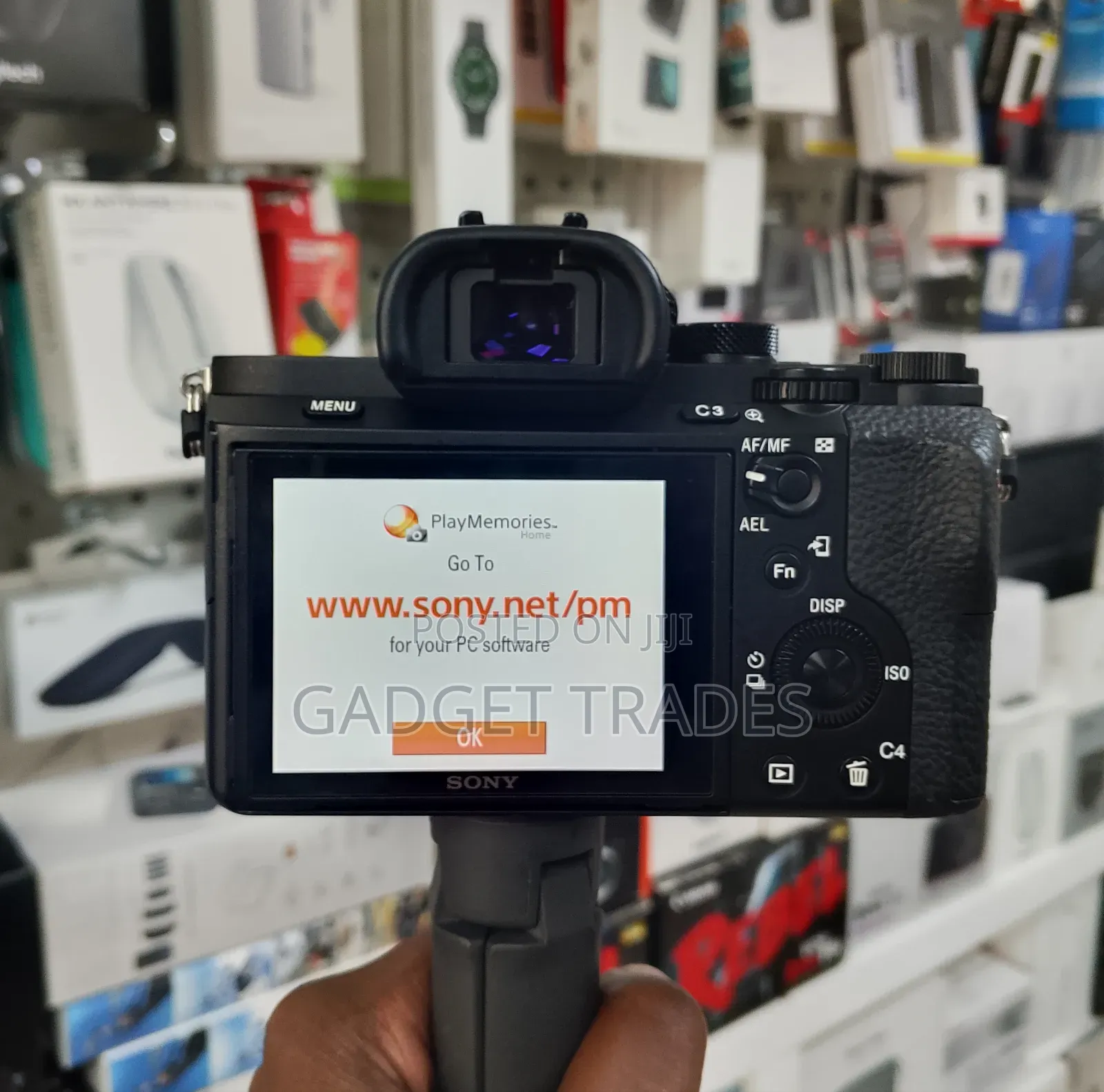 Sony A7 Ii Mirrorless Camera( Clean as New)