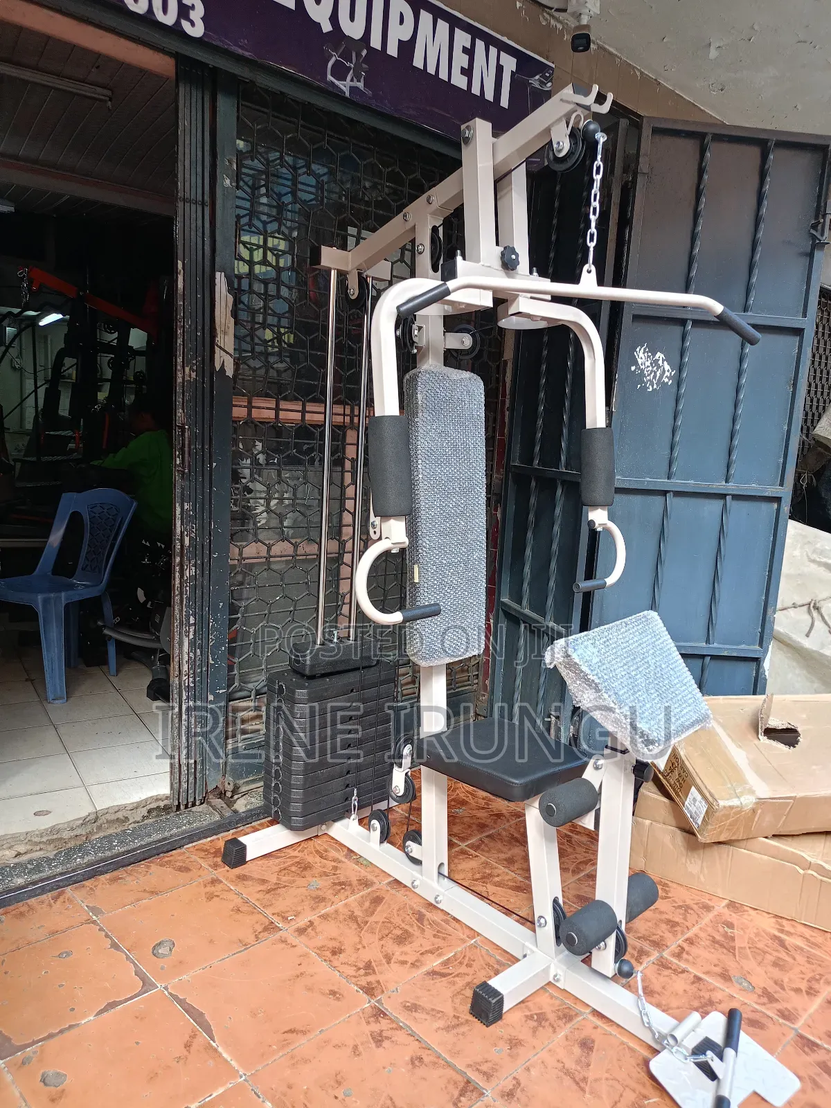Lat Pulldown++ Multi Gym Station Machine